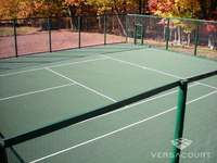 Cancha de Tenis Tradicional en Verde